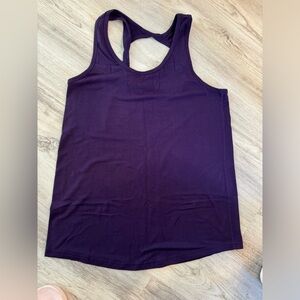 Zyia “deep purple” Twist tank. Excellent used condition. Size medium